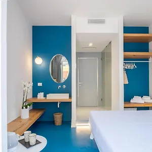 Near Ortigia Bed and breakfast